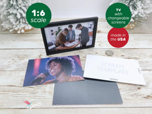 1:6 Miniature Wall TV